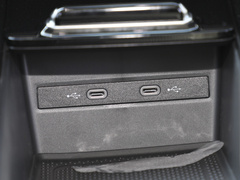 2022款 380TSI 四驱旗舰胜境版 6座