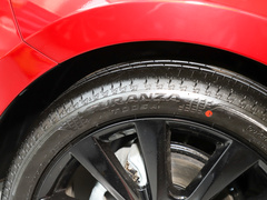 2022款 2.0L 自动质雅黑曜版
