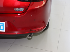 2022款 2.0L 自动质雅黑曜版