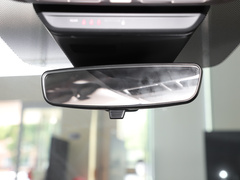 2022款 2.0L 自动质雅黑曜版