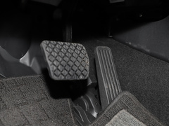 2022款 2.0L 自动质雅黑曜版