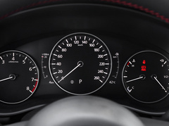 2022款 2.0L 自动质雅黑曜版