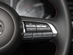 2022款 2.0L 自动质雅黑曜版