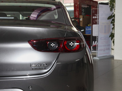 2022款 1.5L 自动质美版