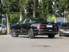 2023款 A8L 55 TFSI quattro 旗舰型