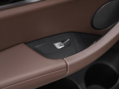 2022款 改款 xDrive25i M运动套装