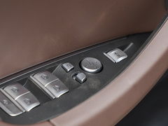 2022款 改款 xDrive25i M运动套装