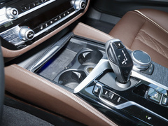 2022款 改款二 530Li xDrive M运动套装