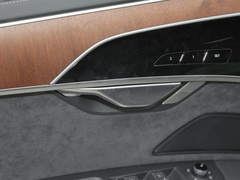 2023款 A8L 50 TFSI quattro 尊享型