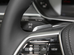 2023款 A8L 50 TFSI quattro 尊享型