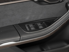 2023款 A8L 50 TFSI quattro 臻选型