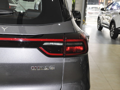 2022款 1.5T CVT豪华型+
