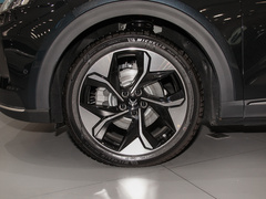 2022款 653S 175kW