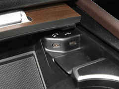 2022款 改款二 GLS 450 4MATIC 豪华型