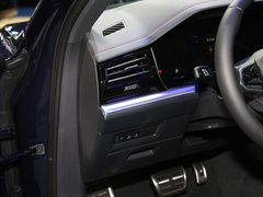 2022款 3.0TSI 锐尊二十周年特别版