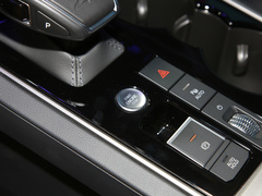 2022款 3.0TSI 锐尊二十周年特别版