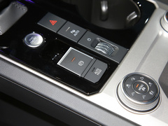 2022款 3.0TSI 锐尊二十周年特别版
