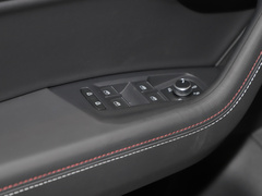 2022款 3.0TSI 锐尊二十周年特别版