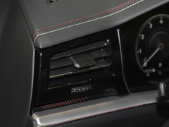 2022款 3.0TSI 锐尊二十周年特别版