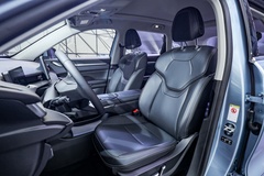 2023款 DHT-PHEV 55KM 悦行版