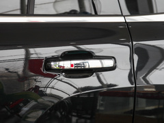 2022款 2.0T 十一版七座