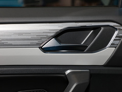 2023款 330TSI 两驱旗舰智慧版