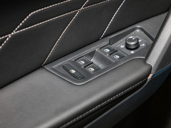 2023款 330TSI 两驱旗舰智慧版