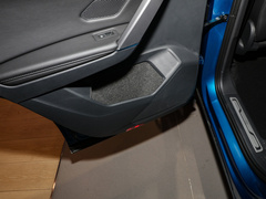 2023款 330TSI 两驱旗舰智慧版