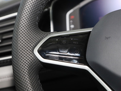 2023款 330TSI 两驱尊贵高能版