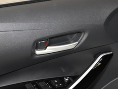 2023款 2.0L 领先版