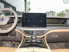 2022款 EV 600 四驱尊荣型