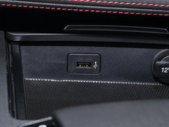 2022款 经典版 1.5T 自动卓越型