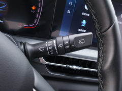 2022款 经典版 1.5T 自动卓越型