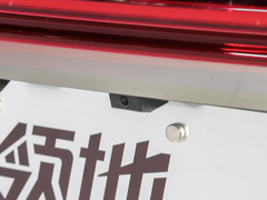 2023款 2.0T 暴走旗舰版 6座