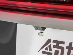 2023款 2.0T 暴走旗舰版 6座