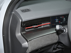 2023款 1.5T DHT闪电01