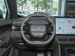 2023款 1.5T DHT闪电01