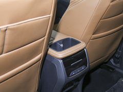 2024款 520KM 乐享版 六座