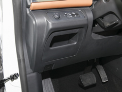 2024款 520KM 乐享版 六座