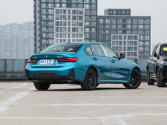 2023款 325Li M运动曜夜套装