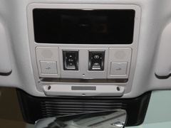2023款 P250 HSE