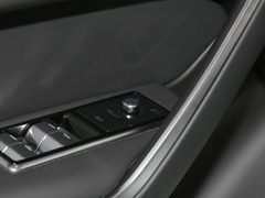 2023款 P250 HSE