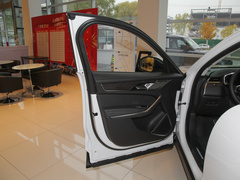 2023款 P250 HSE