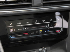 2023款 330TSI 自动两驱R-Line越享版