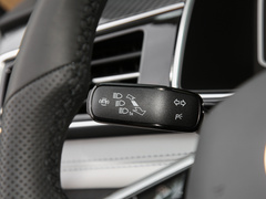 2023款 330TSI 自动两驱R-Line越享版