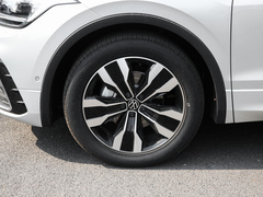 2023款 330TSI 自动两驱R-Line越享版