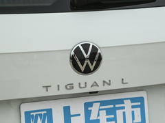 2023款 330TSI 自动两驱R-Line旗舰版