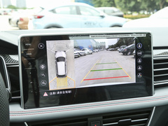 2023款 330TSI 自动两驱R-Line旗舰版