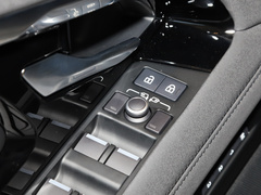2022款 极光L 249PS R-Dynamic 科林斯古铜特别版