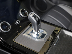2022款 极光L 249PS R-Dynamic 科林斯古铜特别版